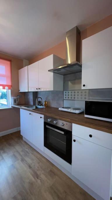 Palaz 6 - 2 Bedroom Flat Edmonton Esterno foto